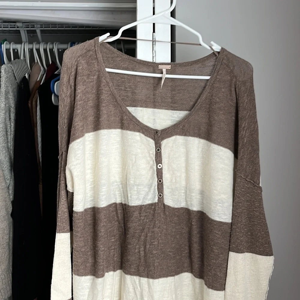 Free People Oversized Knit Sweater Pullover, lightly worn